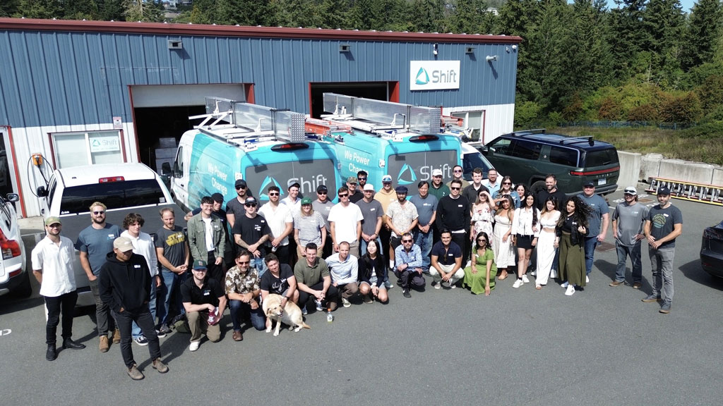 The Shift solar team and install crews