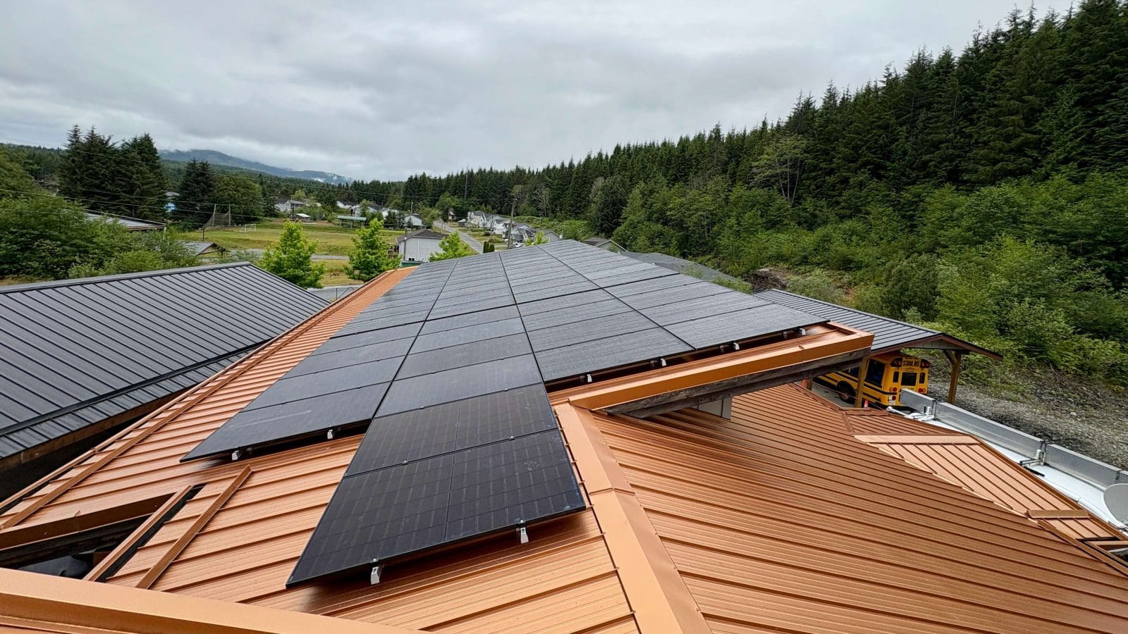 33 kW Solar + Battery — Coal Harbour